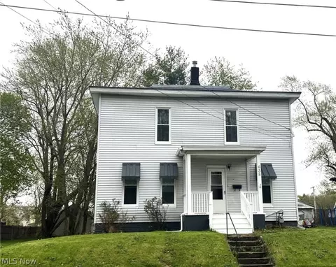 638 Broad St, Conneaut, OH 44030