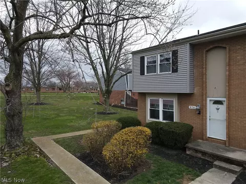 976 Wadsworth Rd, Medina, OH 44256
