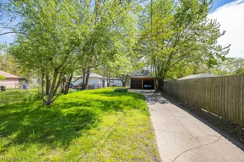 3003 E 63rd St, Cleveland, OH 44127 photo 23