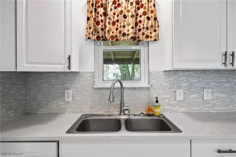 Kitchen - 9888 Belden Dr, Windham, OH 44288 photo 2 of 3