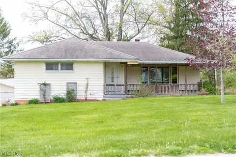 69578 Heils Lane Rd, Bridgeport, OH 43912
