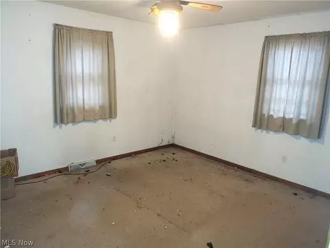 210 Hemlock St, Dover, OH 44622 photo 13
