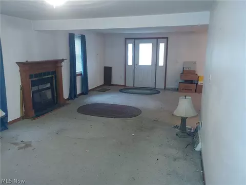 210 Hemlock St, Dover, OH 44622 photo 19