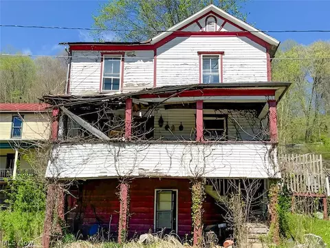 303 Main St, Salem, OH 45745