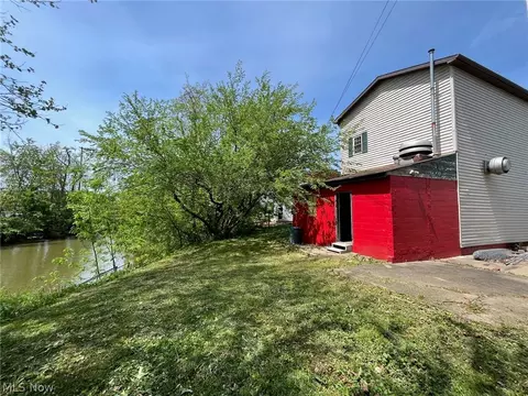 229 Main St, Lowell, OH 45744 photo 18