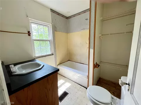 229 Main St, Lowell, OH 45744 photo 15