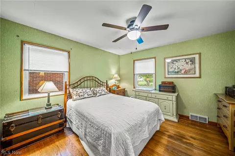 Bedroom - 444 E 264th St, Euclid, OH 44132 photo 1 of 7