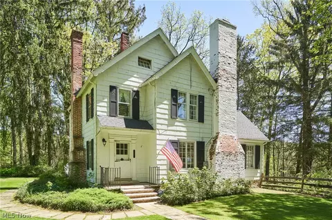 501 Chagrin River Rd, Gates Mills, OH 44040