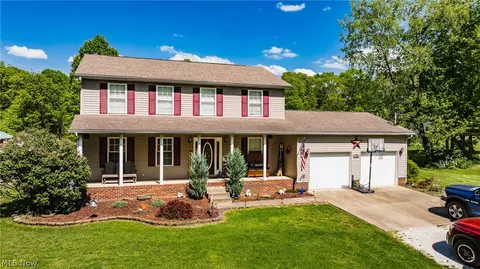 1190 Champion School Rd, Belleville, WV 26133
