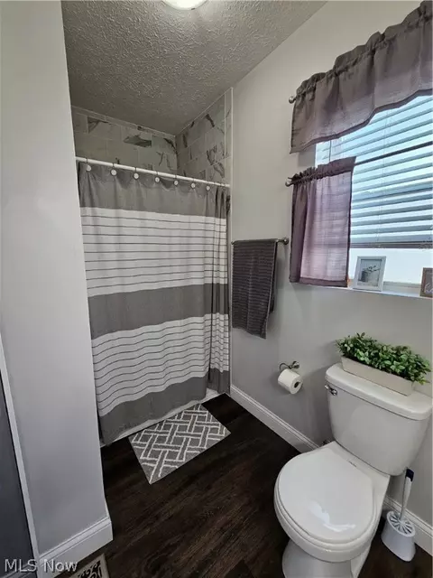 Bath - 307 Fourth St, Beverly, OH 45715 photo 2 of 3