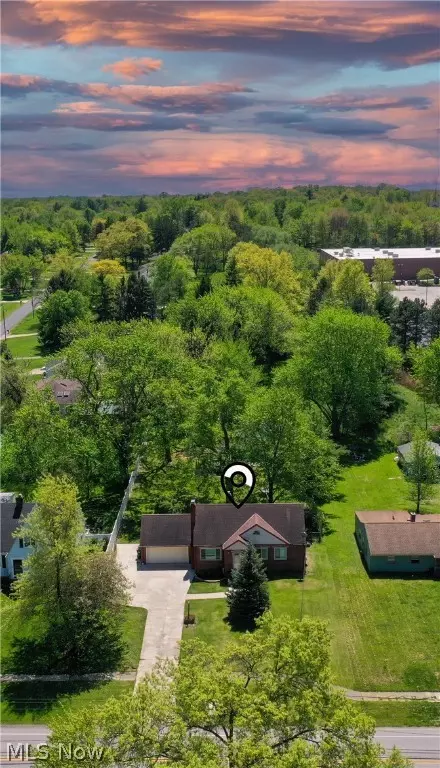 View/Area - 438 E Sprague Rd, Broadview Heights, OH 44147 photo 1 of 2