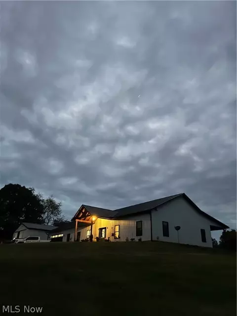 740 Dugan, Belpre, OH 45714 photo 8