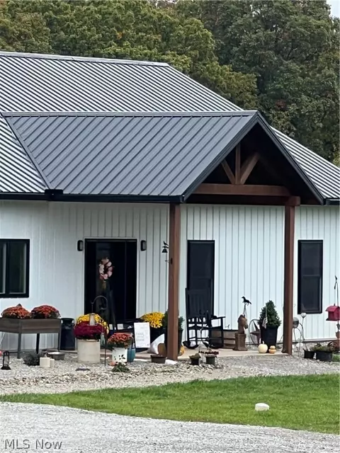 740 Dugan, Belpre, OH 45714