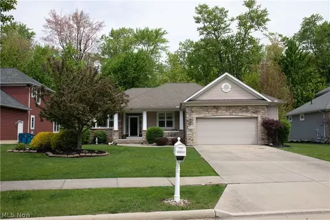 38803 Margaret Walsh Ct, Willoughby, OH 44094
