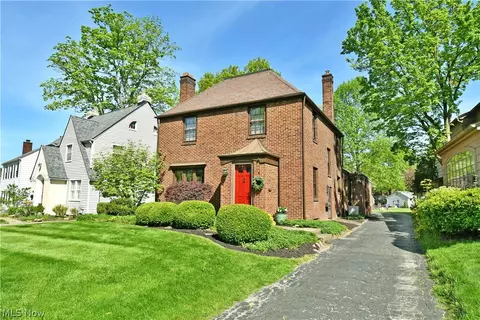 120 Ridgewood Dr, Boardman, OH 44512