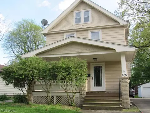239 Columbus St, Elyria, OH 44035