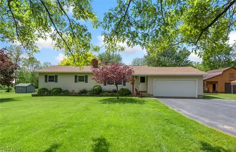 8436 Harris Rd, Lodi, OH 44254