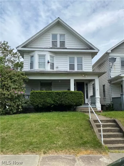 1219 Pennsylvania Ave, Steubenville, OH 43952