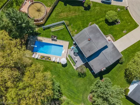 View/Area - 609 Cathy Ann Dr, Boardman, OH 44512 photo 1 of 4