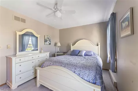 Bedroom - 609 Cathy Ann Dr, Boardman, OH 44512 photo 4 of 4