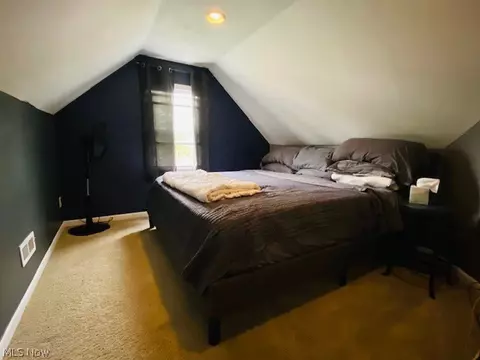 Bedroom - 24621 Devoe Ave, Euclid, OH 44123 photo 2 of 2