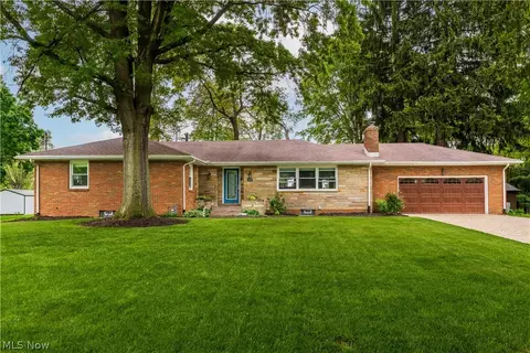 2945 Gordon Ave NW, Massillon, OH 44647