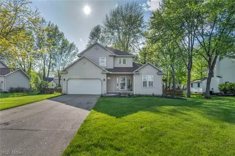 7216 York Cres, North Ridgeville, OH 44039