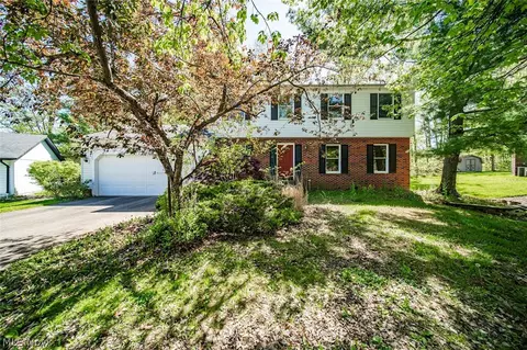 12641 Sailor Cir, North Royalton, OH 44133