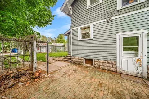 Exterior - 4717 Topper Ave, Ashtabula, OH 44004 photo 6 of 8