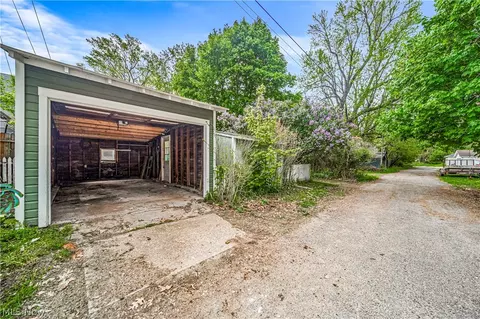 Exterior - 4717 Topper Ave, Ashtabula, OH 44004 photo 8 of 8