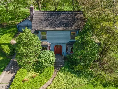 2763 Highland Ave, Poland, OH 44514