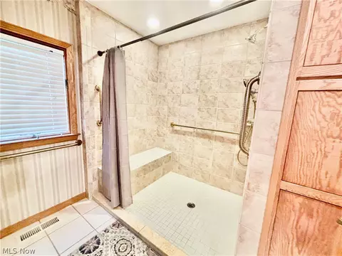 206 Fair Ave, Middlebourne, WV 26149 photo 9