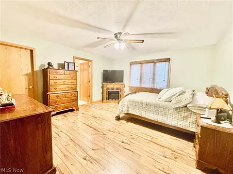 206 Fair Ave, Middlebourne, WV 26149 photo 11