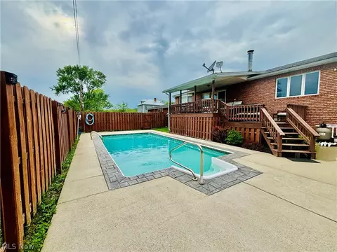 206 Fair Ave, Middlebourne, WV 26149 photo 3