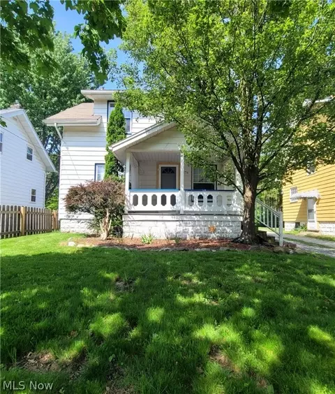 1274 Wilbur Ave, Akron, OH 44301
