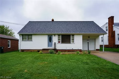 1315 Broad Ave NW, Canton, OH 44708