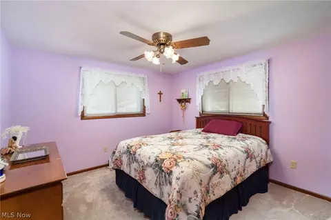 Bedroom - 2201 Mark Dr, Lorain, OH 44052 photo 2 of 4