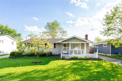 2201 Mark Dr, Lorain, OH 44052