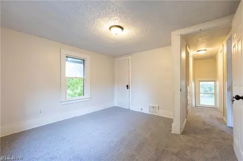1298 Gorge Blvd, Akron, OH 44310 photo 23