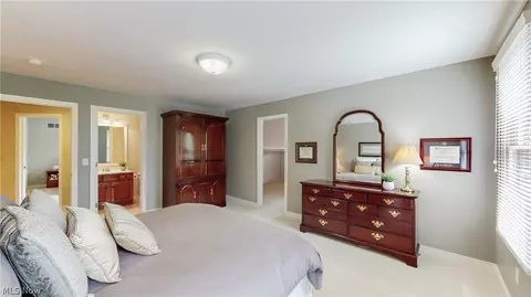 37205 Halton Ct, Solon, OH 44139 photo 30