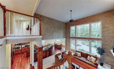 37205 Halton Ct, Solon, OH 44139 photo 18