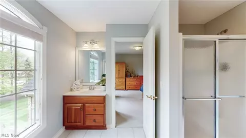 37205 Halton Ct, Solon, OH 44139 photo 27