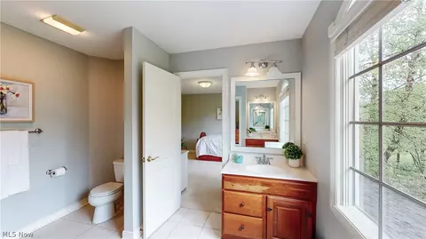 37205 Halton Ct, Solon, OH 44139 photo 26