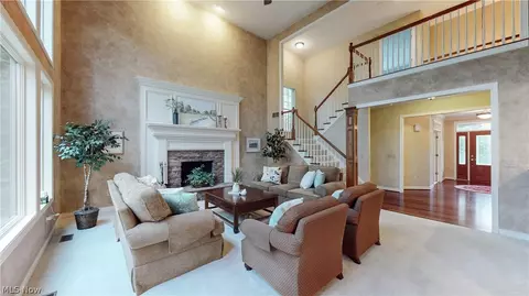 37205 Halton Ct, Solon, OH 44139 photo 8