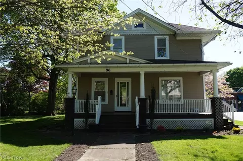 86 Walnut St, Geneva, OH 44041