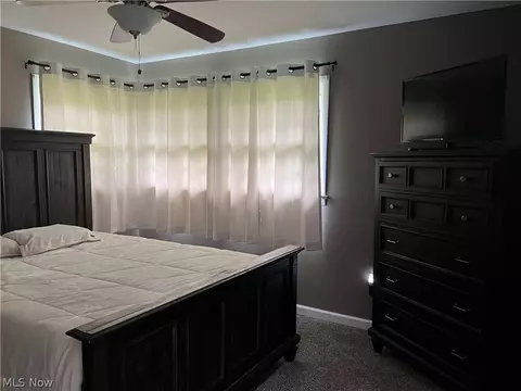 Bedroom - 2780 Austinburg Rd, Ashtabula, OH 44004 photo 1 of 3