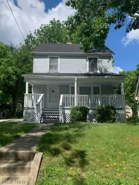 1178 Mercer Ave, Akron, OH 44307