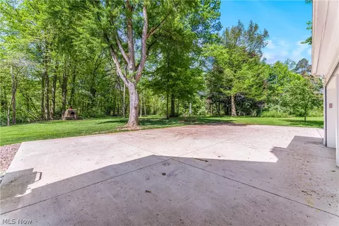 Exterior - 4580 Brookwood Rd, Boardman, OH 44512 photo 14 of 17
