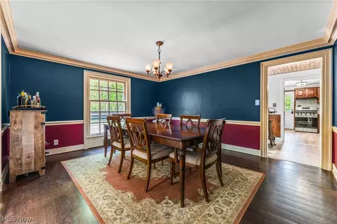 Dining - 4580 Brookwood Rd, Boardman, OH 44512 photo 2 of 3