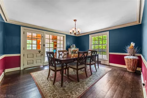 Dining - 4580 Brookwood Rd, Boardman, OH 44512 photo 3 of 3